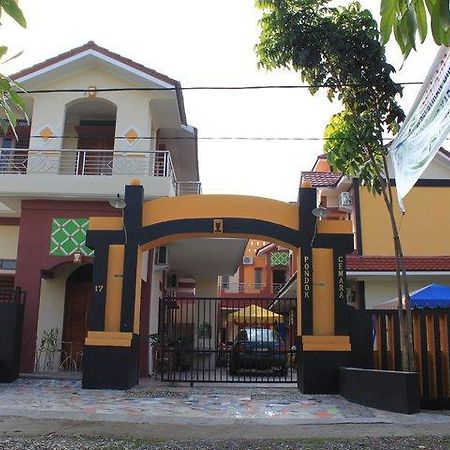 Hotel Pondok Cemara Medan Zewnętrze zdjęcie