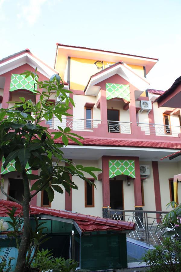Hotel Pondok Cemara Medan Zewnętrze zdjęcie