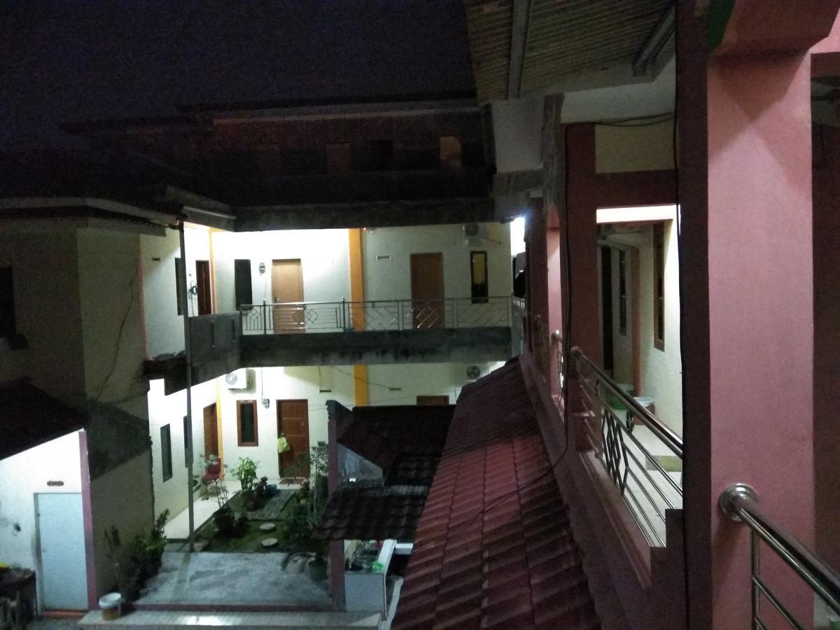 Hotel Pondok Cemara Medan Zewnętrze zdjęcie